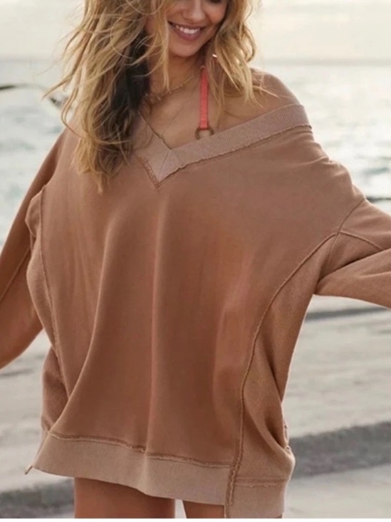 aerie Tops - Aerie Vacay Every Day Women’s Oversized V-Neck Sweater in Light Brown Size Small